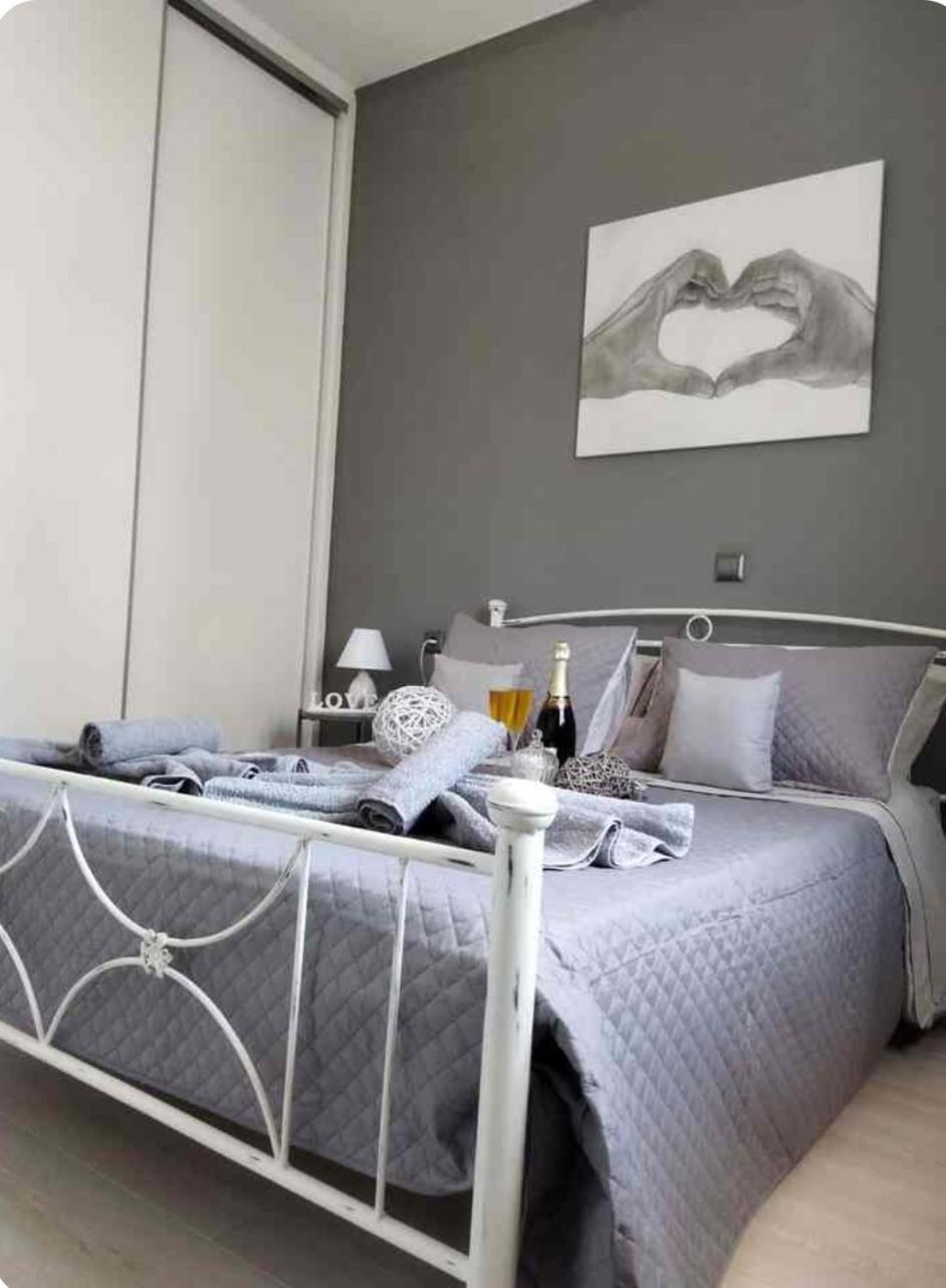 Grey Sense Luxury Apartment Candia Esterno foto
